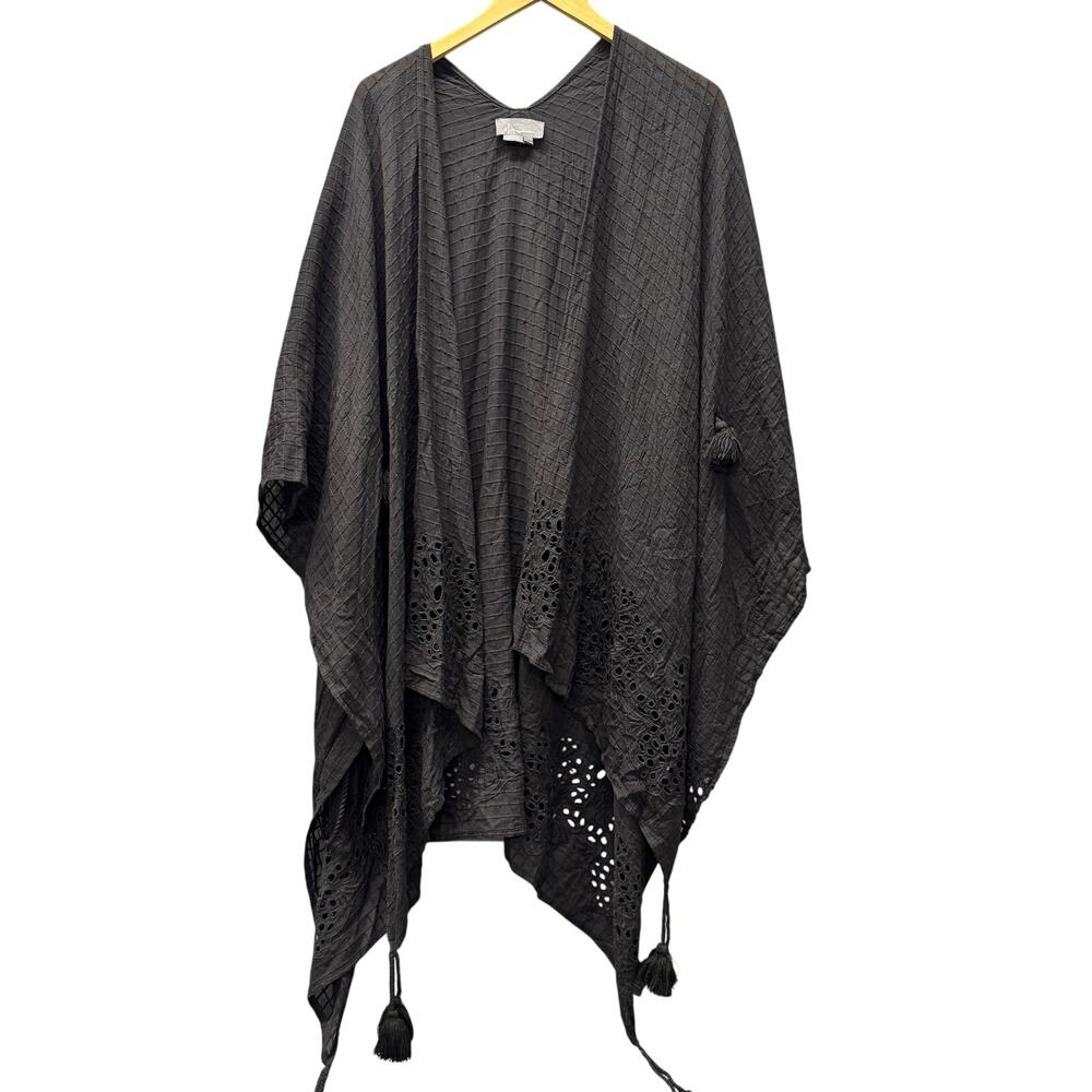 Anthropologie Eyelet Kimono Poncho‎ Robe Womens ONE SIZE Boho Cotton Resort Top
